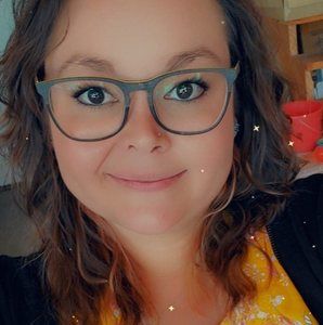 Meet your Posher, Devan